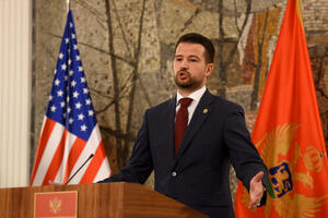 Milatović u ponedjeljak sa predstavnicima učesnika na izborima 11....