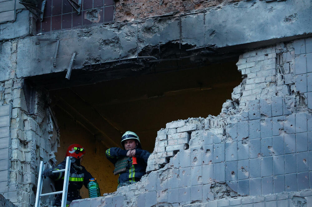 Detalj iz Kijeva nakon napada, Foto: Reuters