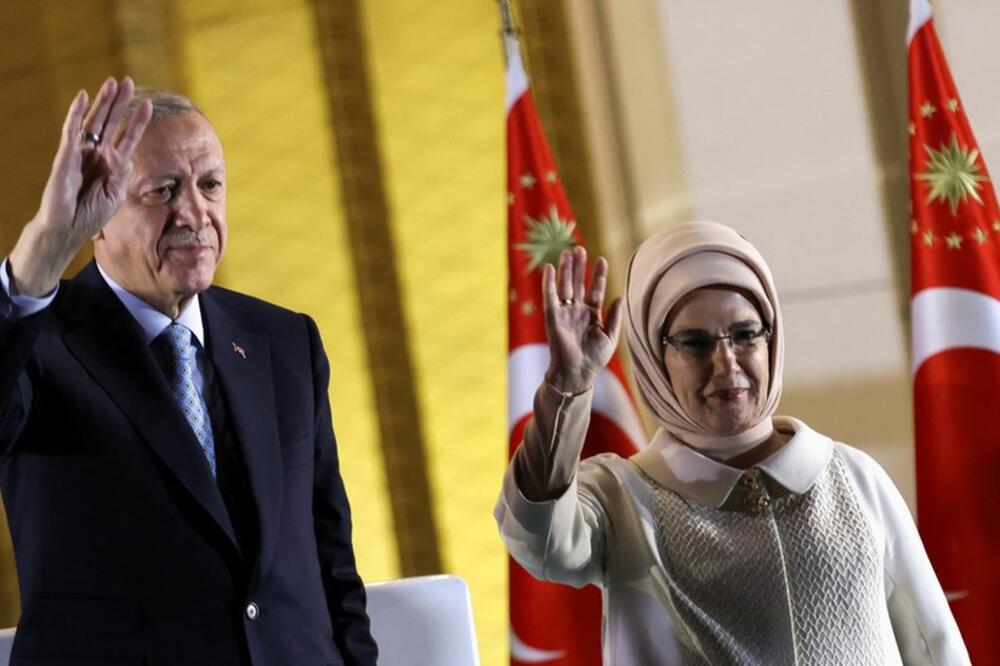 Turski predsjednik Erdogan sa suprugom, Foto: Reuters/UMIT BEKTAS
