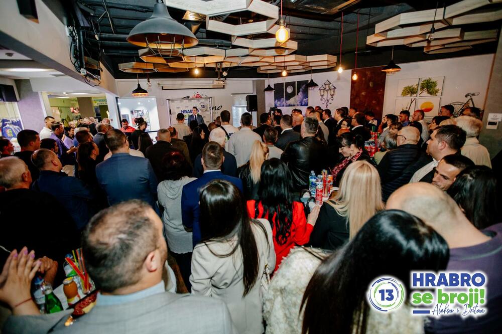 Koalicija "Hrabro se broji" na predizbornom skupu u Bijelom Polju, Foto: Aleksa i Dritan - Hrabro se broji