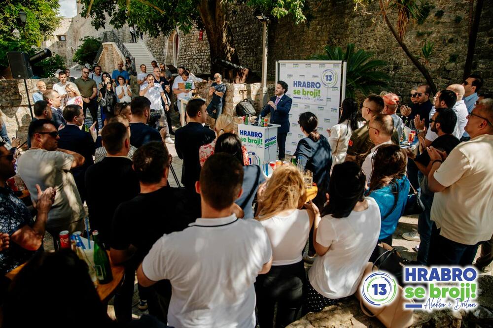 Abazović na predizbornom skupu u Budvi