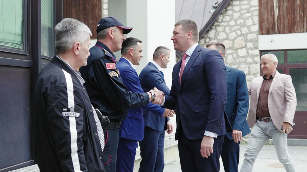 <p>"Sjever zaslužuje veću posvećenost", kazao je Adžić</p>