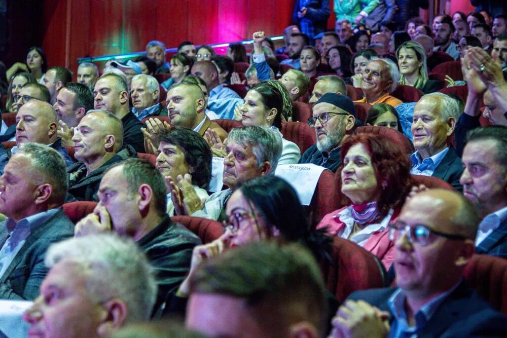 <p>"To ćemo postići samo ukoliko u njoj Muhamed i Marko imaju ista prava i ukoliko isto pripada njima u Crnoj Gori", kazao je lider Bošnjačke stranke</p>