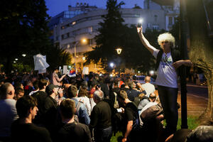 "Serbia against violence" protest: "Vučić is leaving", Bjelogrlić...