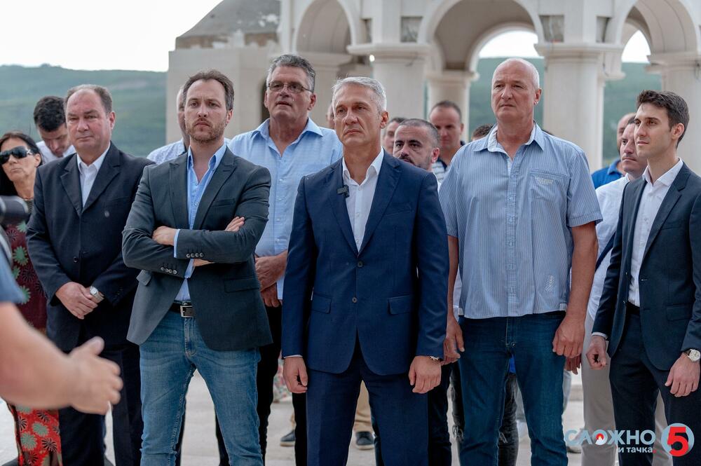 Narodna koalicija - Složno i tačka