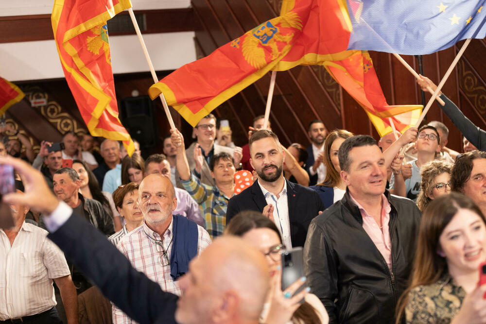 <p>“Uvjeren sam da su teška vremena za nama i da smo uspjeli u ove tri godine da sačuvamo temeljne crnogorske vrijednosti”, naveo je nosilac liste "Zajedno"</p>