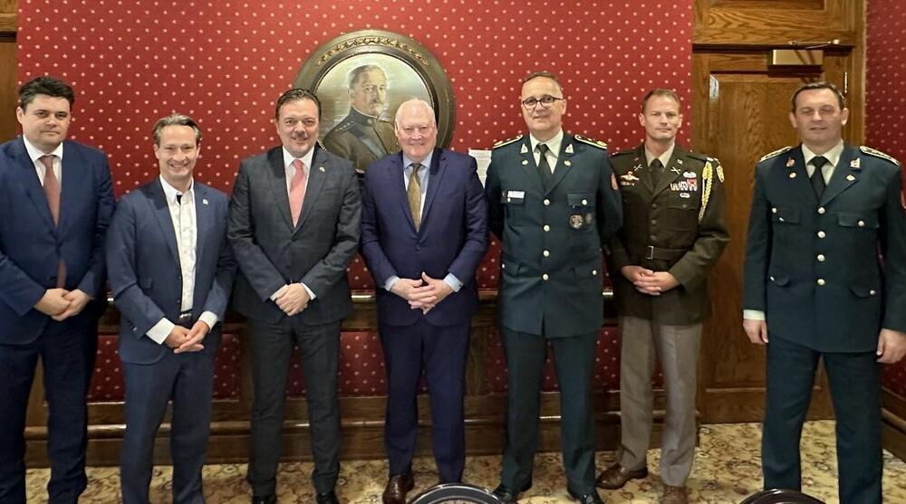 Perović stejt department