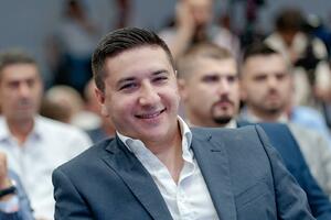 Dajković: Siguran sam da je i srpski narod uvidio da od prodavanja...