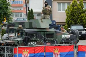 Sukobi na Kosovu: BBC jedan dan u Zvečanu, dvije nedjelje poslije...