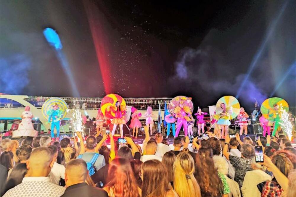 Karneval u Tivtu, Foto: Siniša Luković