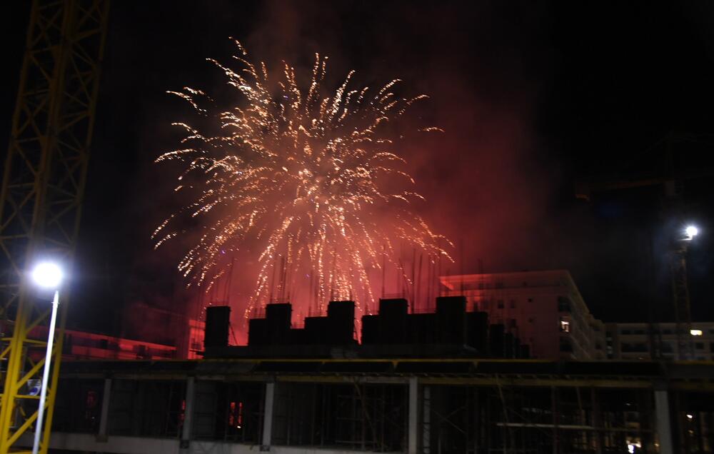 <p>Pravo glasa na danas održanim parlamentarnim izborima imalo je 542.468 građana</p>