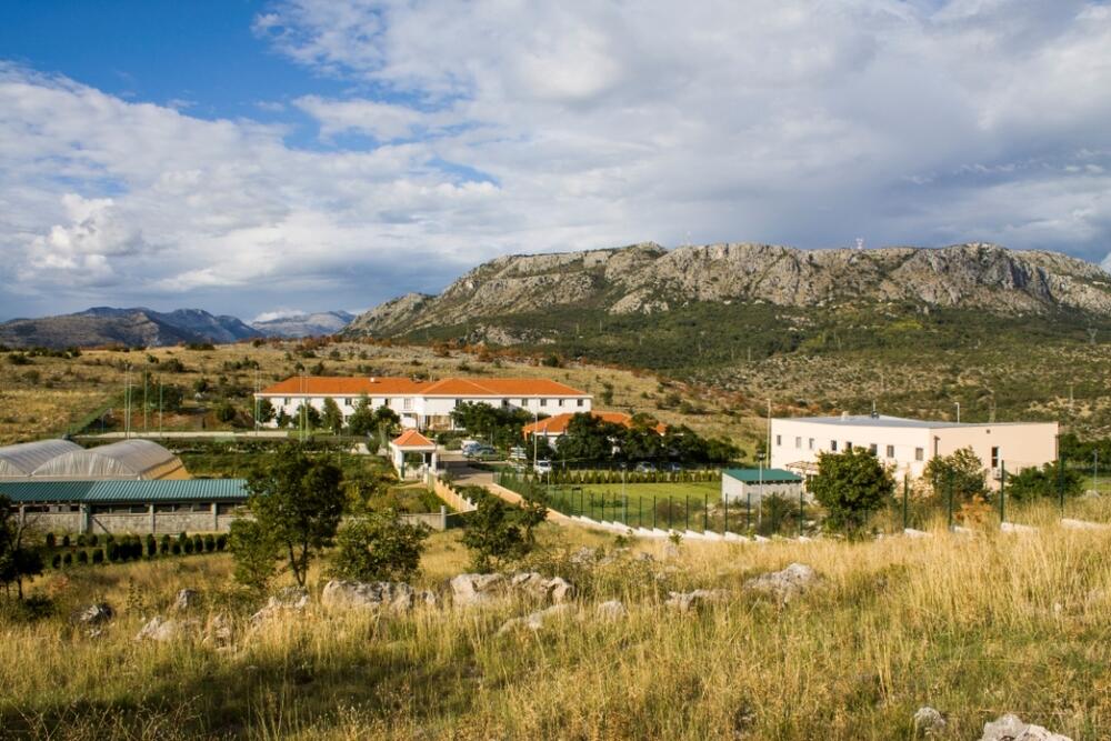 Opcija liječenja skoro nedostupna pripadnicima RE populacije: Kakaricka gora