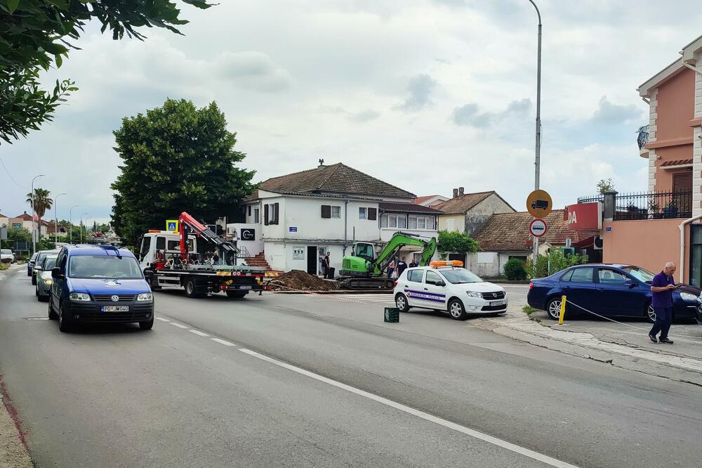 Započeli radovi na raskrsnici Jadranske magistrale i Ulice 21. novembra, Foto: Siniša Luković
