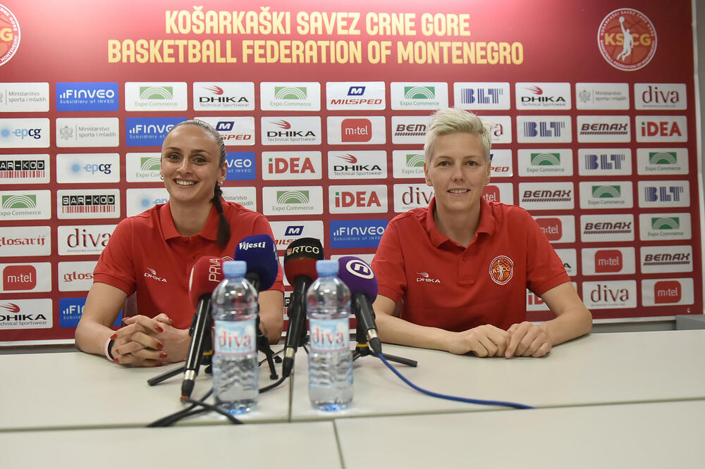 Jovanović i Škerović na današnjoj konferenciji, Foto: KSCG