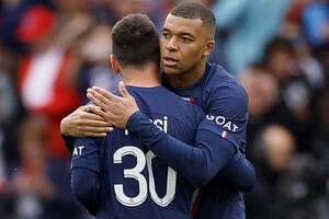 Mbape: Još prošle godine sam obavijestio PSŽ da neću produžiti...