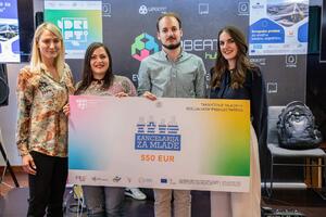 Kancelarija za mlade u Podgorici dodijelila nagradu za najbolju...