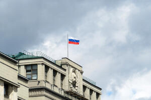 Rusija: Poslanici odobrili u prvom čitanju zakon kojim se...