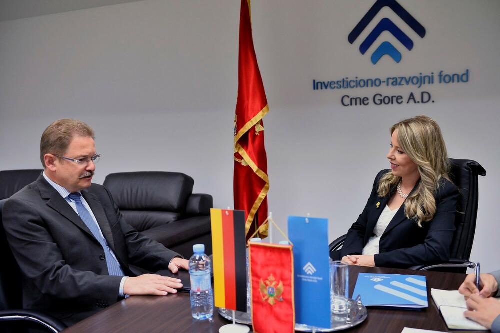 Ambasador Njemačke u Crnoj Gori, Peter Felten i izvršna direktorica IRF-a, Irena Radović, Foto: Investiciono razvojni fond