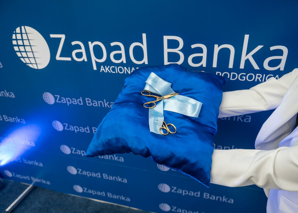 <p>Zapad banka AD Podgorica svečano je otvorila novu poslovnicu u prijestonici crnogorskog turizma - Budvi, u četvrtak, 15.06.2023. godine.</p>
