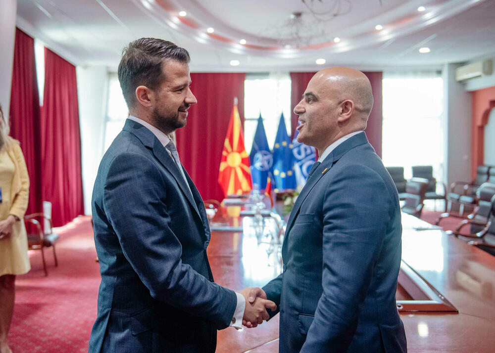 <p>Milatović se susreo sa predsjednicima Hrvatske Zoranom Milanovićem, Albanije Bajramom Begajem, Sjeverne Makedonije Stevom Pendarovskim i predsjednikom vlade te zemlje Dimitrom Kovačevskim</p>