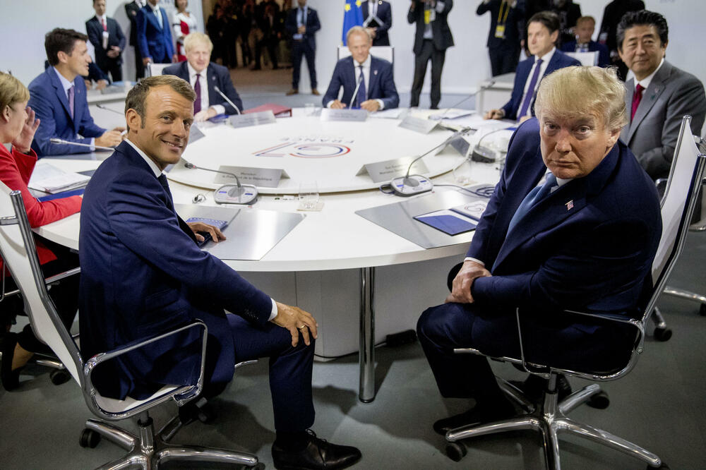 Francuski predsjednik Emanuel Makron i Tramp na samitu G7 2019., Foto: Beta/AP