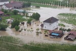 Srbija: Zbog poplava vanredna situacija u 52 lokalne samouprave,...