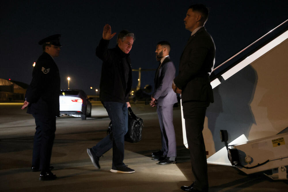 Blinken se ukrcava na avion za Peking, Foto: Reuters