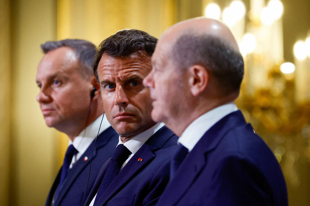 Francuski predsjednik Emanuel Makron i njemački kancelar Olaf Šolc, Foto: Reuters