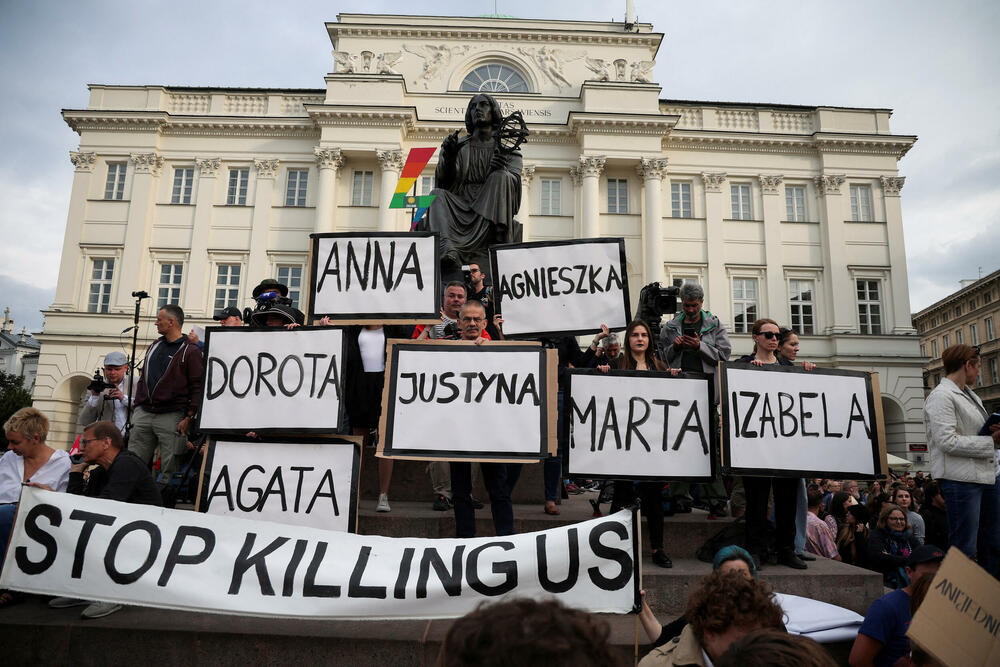 Protesti protiv strogih poljskih zakona o abortusu