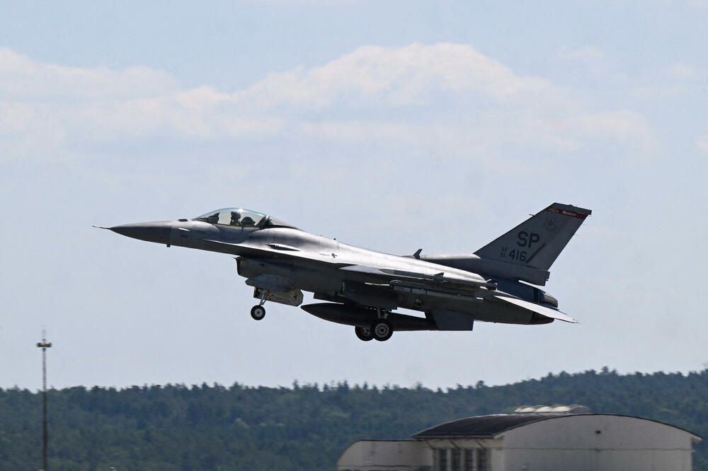 Avion F-16 na početku vojnih vježbi, Foto: REUTERS