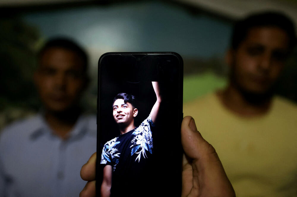 Fotografija 19-godišnjeg Ahmeda Mohameda Eisa koji je stradao u brodolomu kod Grčke, Foto: Reuters