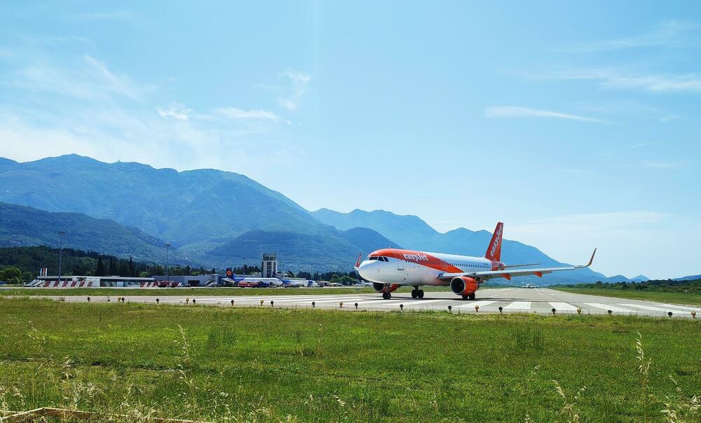 Opština i građani traže svoja prava: Aerodrom Tivat
