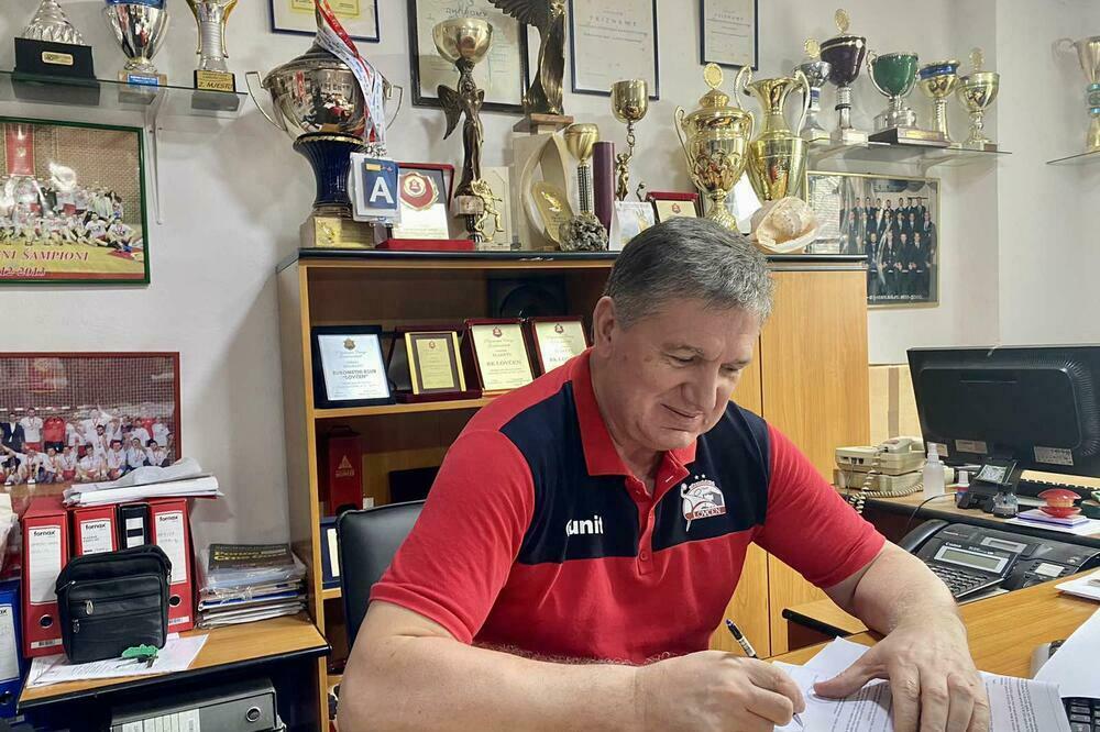 Pero Milošević na mjestu uspjeha, Foto: RK Lovćen