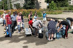 Život bez vode u ukrajinskom gradu opustošenom poslije probijanja...