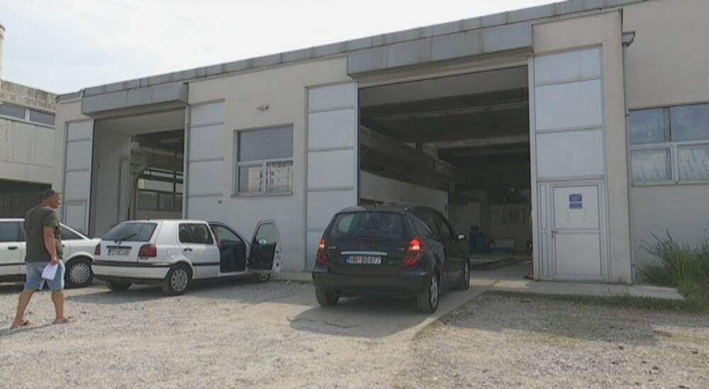 <p>Zašto građani nisu informisani?</p>