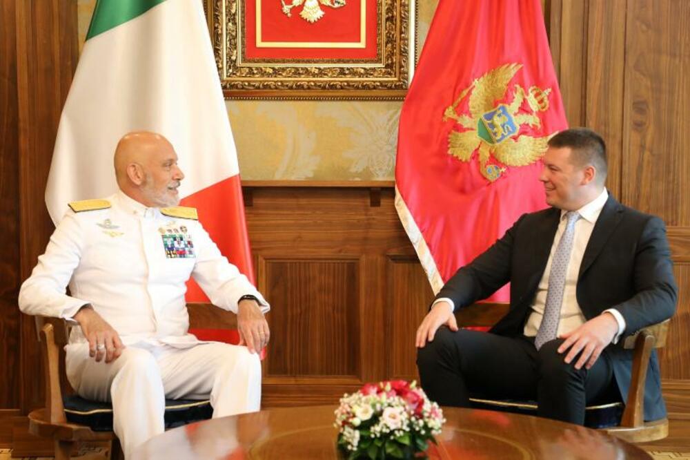 Dragone i Adžić, Foto: Ministarstvo odbrane