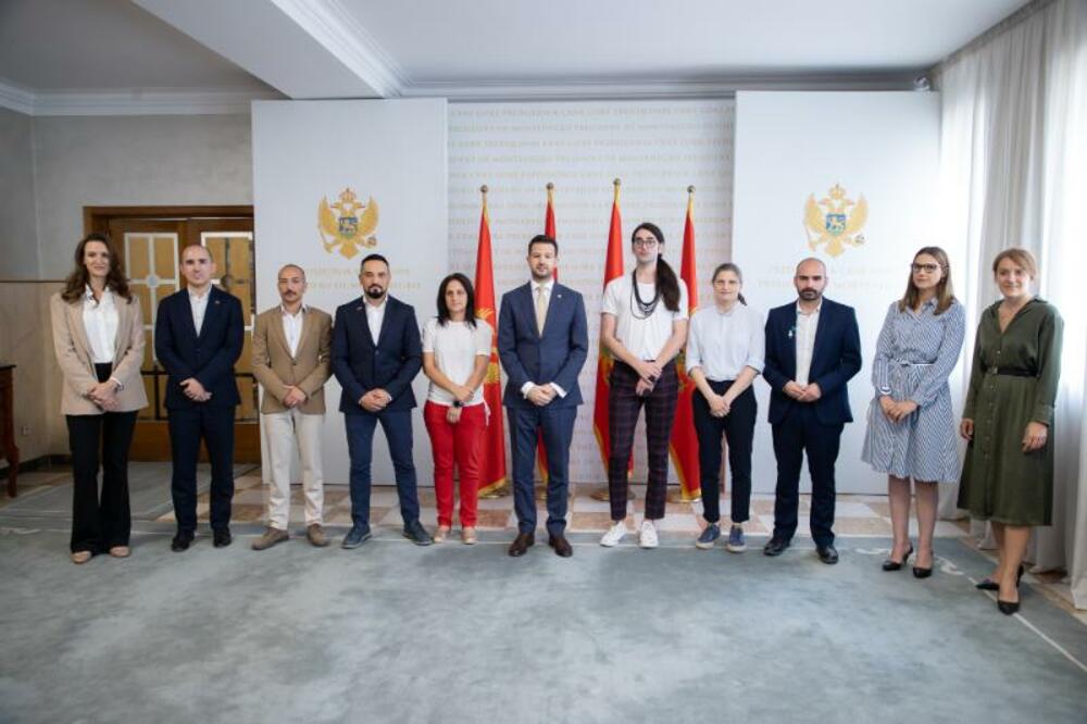 Milatović sa sa predstavnicima LGBTIQ+ organizacija, Foto: Predsjednik Crne Gore