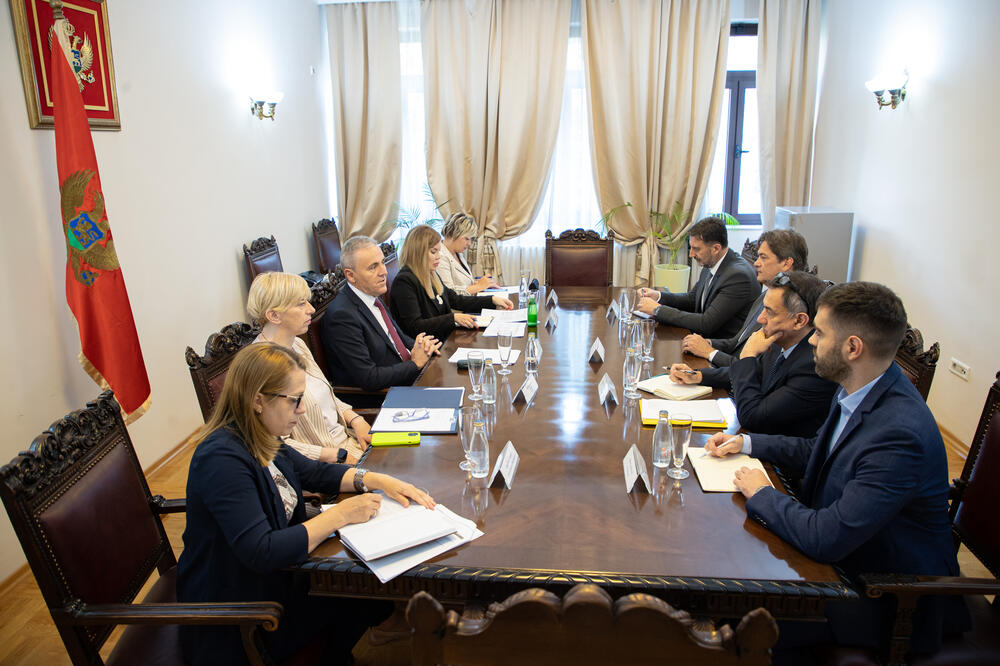 Sa sastanka, Foto: CBCG