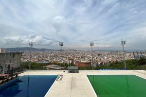 Španija: Toples kupanje na katalonskim bazenima mora da bude...