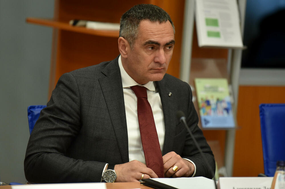 Neophodno je da zbog popisa Monstat koristi kompletnu zgradu: Damjanović, Foto: Boris Pejović