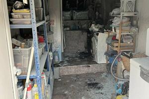 Udar groma zapalio pomoćnu prostoriju kuće u Krtolima