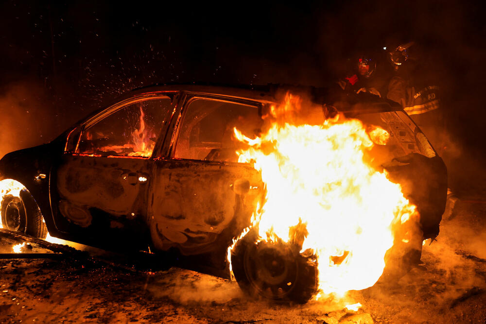 <p>Od početka protesta širom zemlje je uhapšeno više od 2.400 ljudi, uglavnom maloljetnika</p>