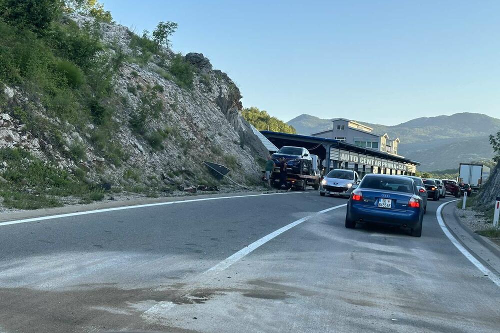 Sa mjesta udesa, Foto: Marko Mišić