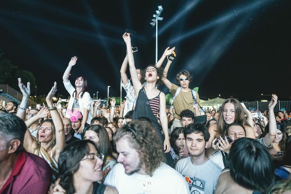 <p>Treće večeri festivala, 4. jula, program će se odvijati na bini Groove u Kolektoru</p>