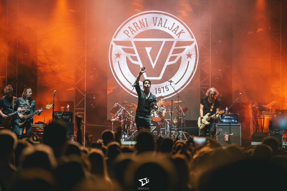 <p>Treće večeri festivala, 4. jula, program će se odvijati na bini Groove u Kolektoru</p>