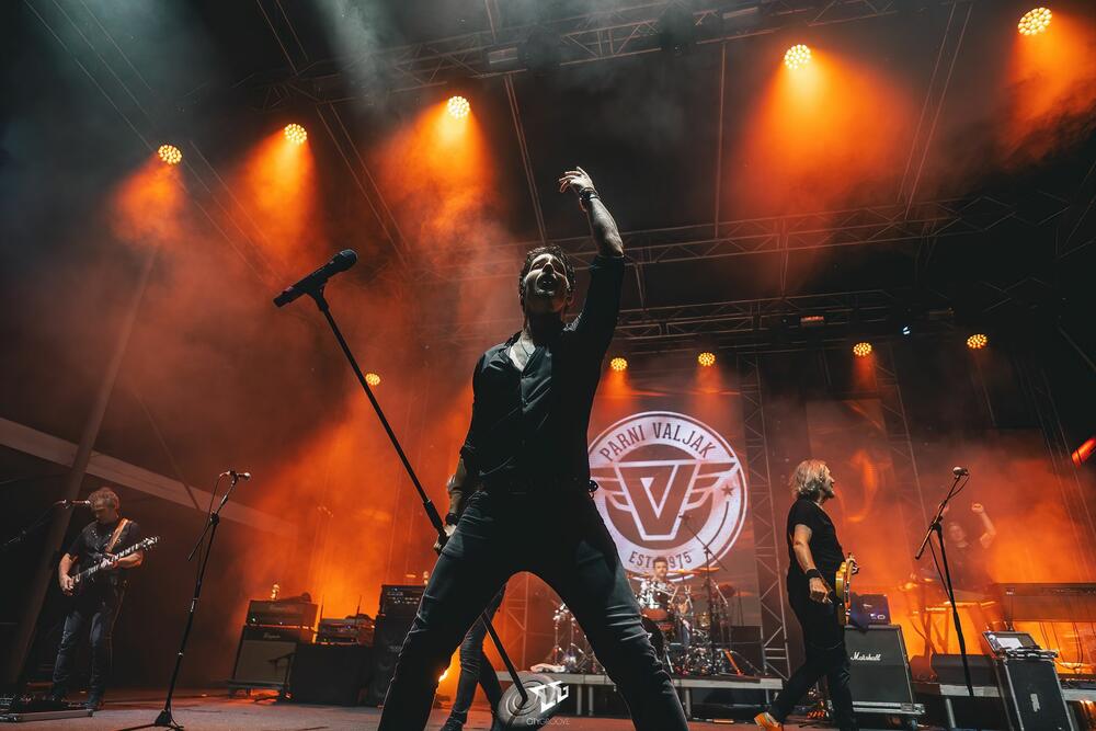 <p>Treće večeri festivala, 4. jula, program će se odvijati na bini Groove u Kolektoru</p>