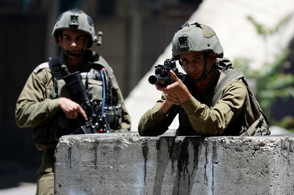 Izraelski vojnici u Dženinu, Foto: Reuters