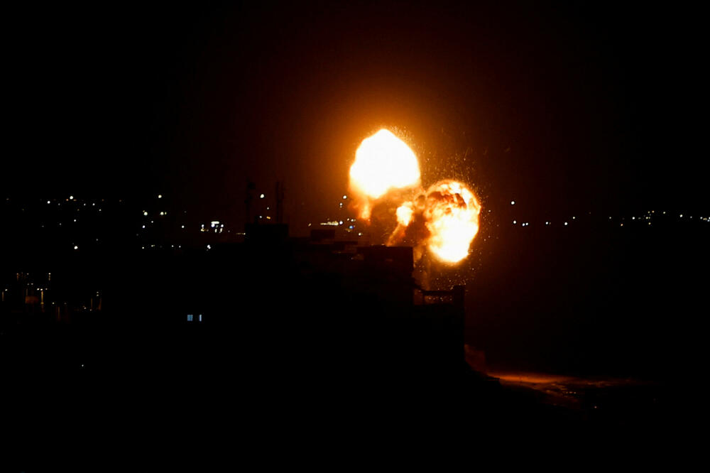 Eksplozije u Gaza Sitiju tokom izraelskog napada, Foto: Reuters