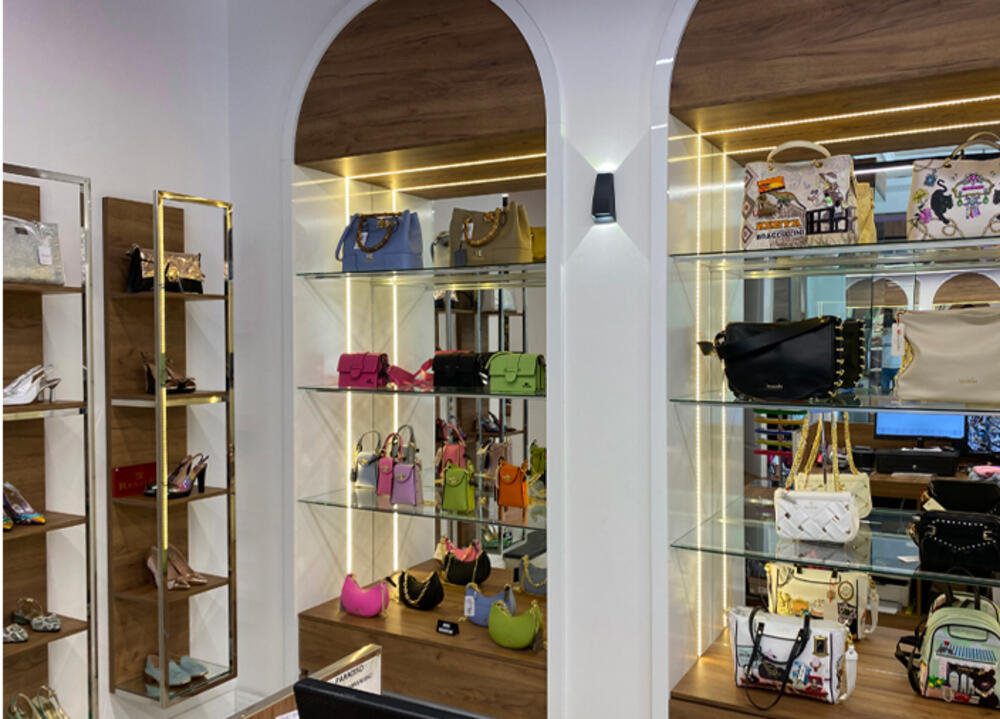 <p>Dobrodošli u Paradiso, nevjerovatnu destinaciju za sve ljubitelje mode!</p>