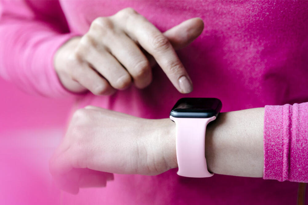 Smartwatch data could detect Parkinson's disease up to 7 years before  symptoms show
